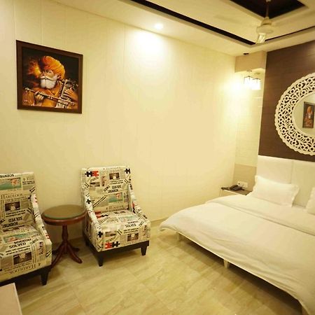 Hotel Soluxe Yamunānagar 外观 照片