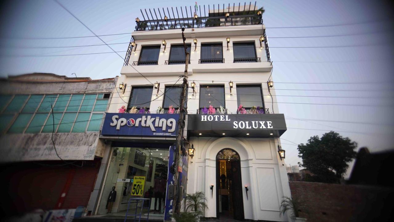 Hotel Soluxe Yamunānagar 外观 照片