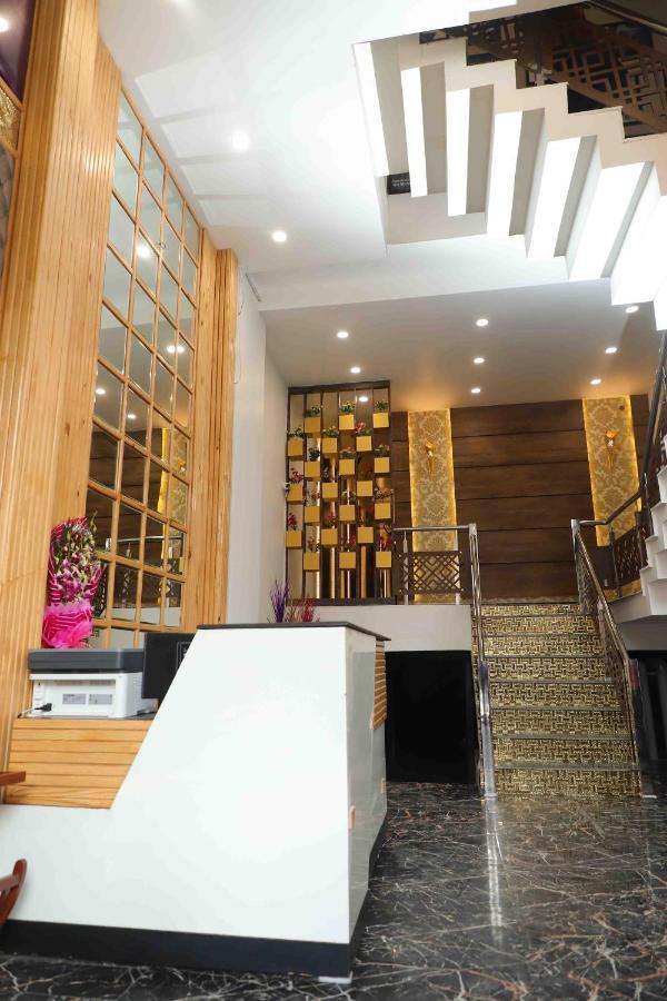 Hotel Soluxe Yamunānagar 外观 照片