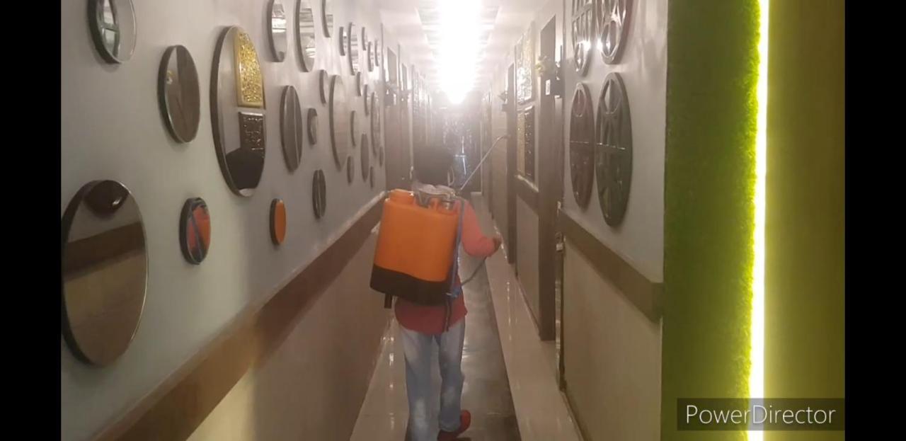 Hotel Soluxe Yamunānagar 外观 照片